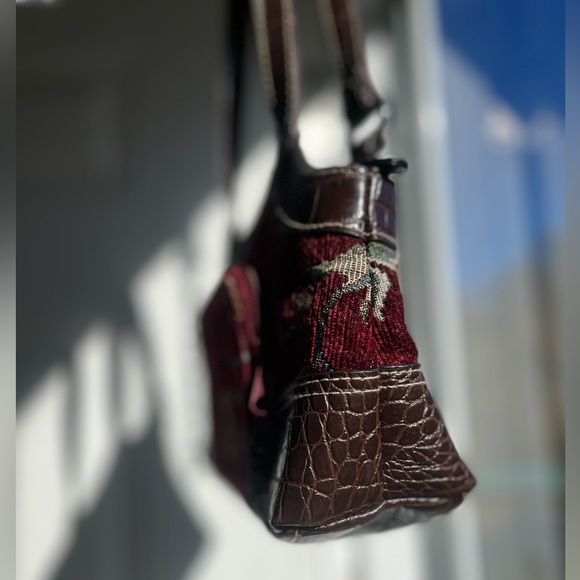 VTG Y2K Cottagecore Maroon Carpet Bag Tapestry purse w/ brown Croc faux leather - Picture 8 of 16